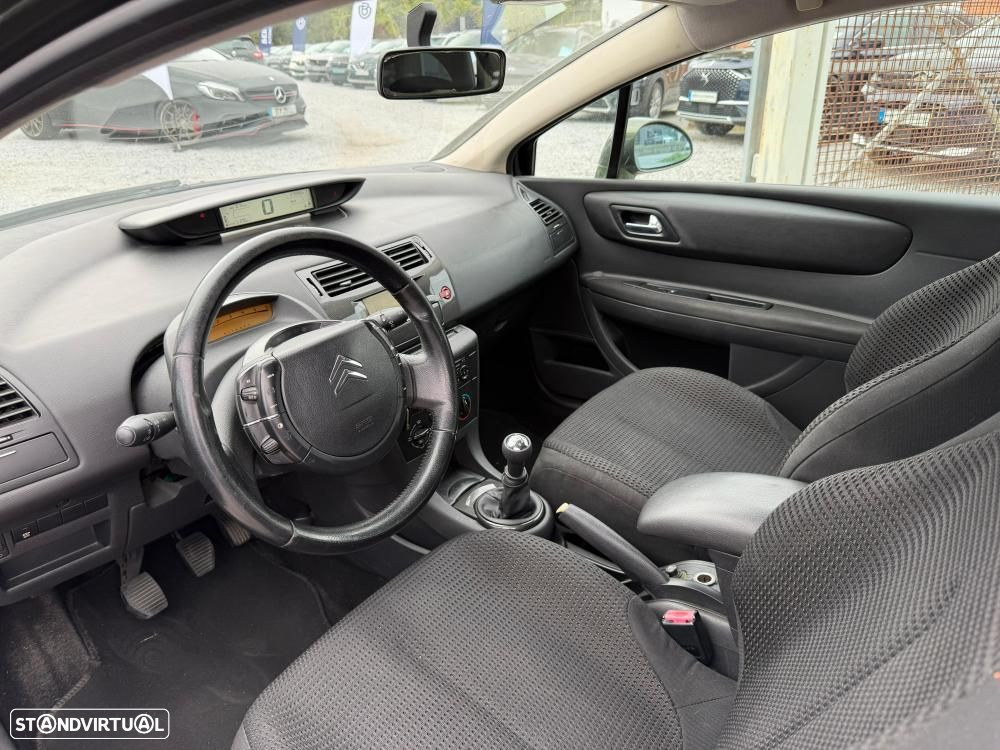 Citroën C4 Coupé 1.6 HDi 110 VTR Pack - 8