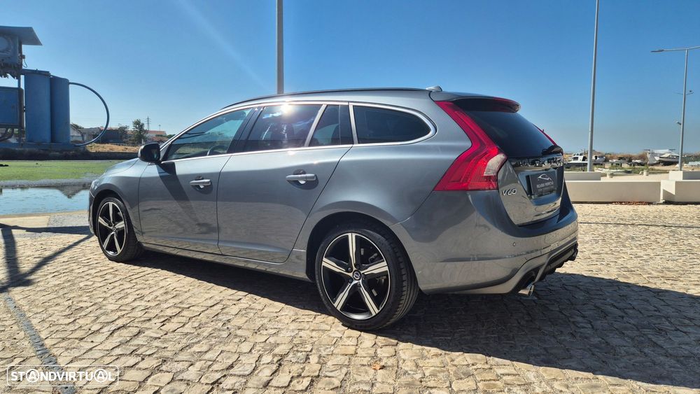 Volvo V60 2.0 D2 R-Design Momentum - 7