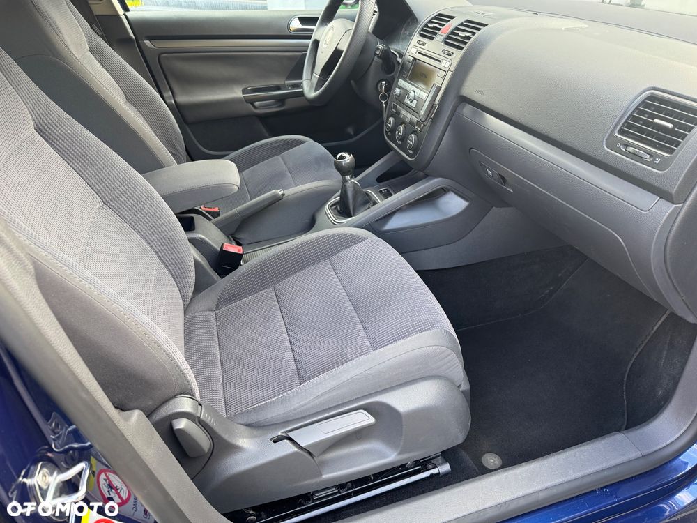 Volkswagen Golf 1.9 TDI Edition - 24