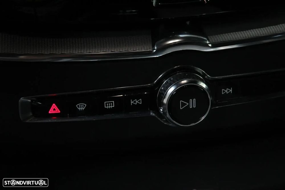 Volvo XC 60 2.0 B4 R-Design - 10