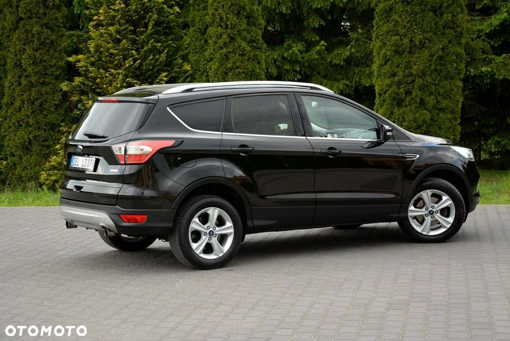 Ford Kuga 1.5 EcoBoost 2x4 Titanium - 11