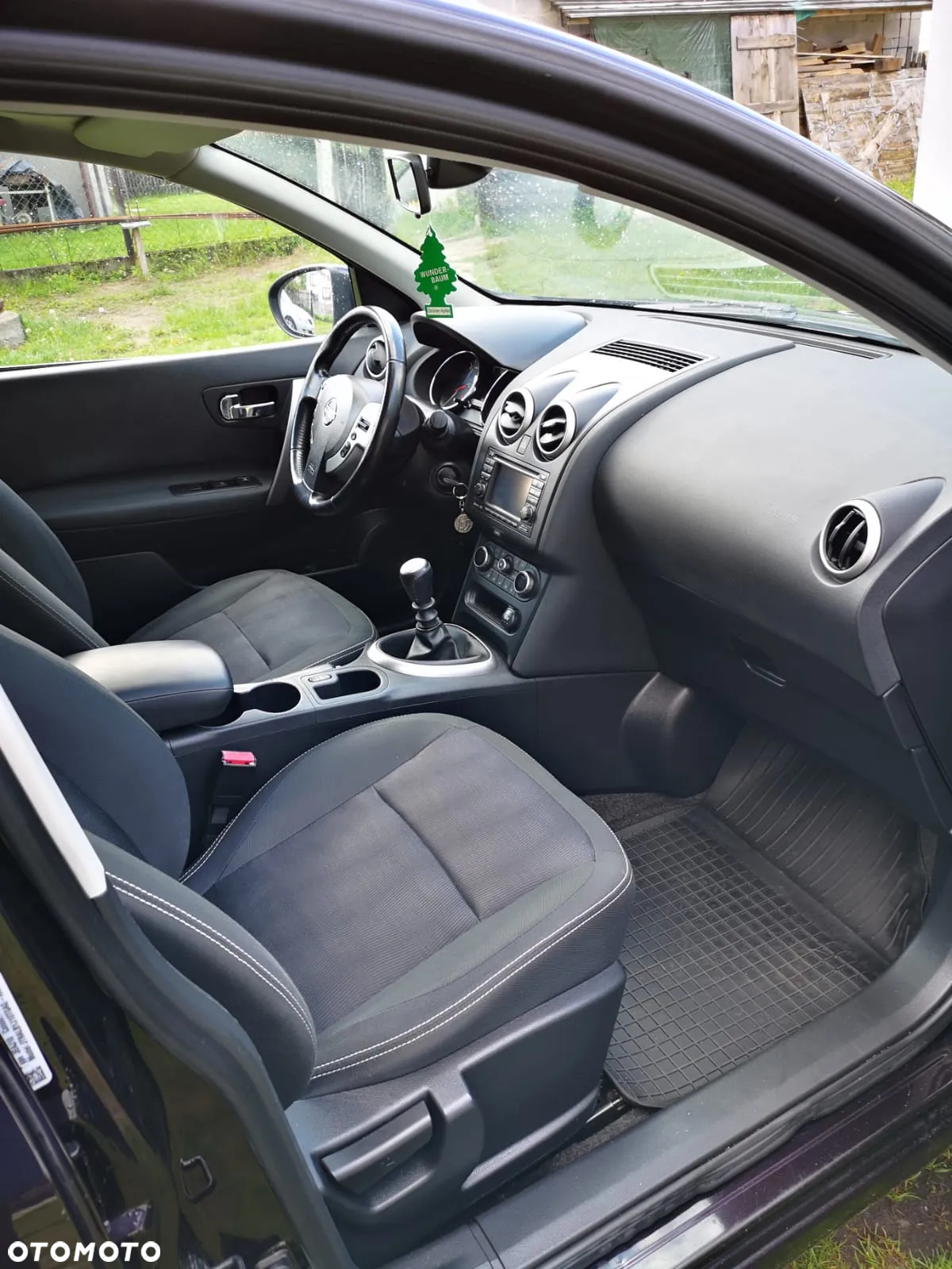 Nissan Qashqai+2 - 6