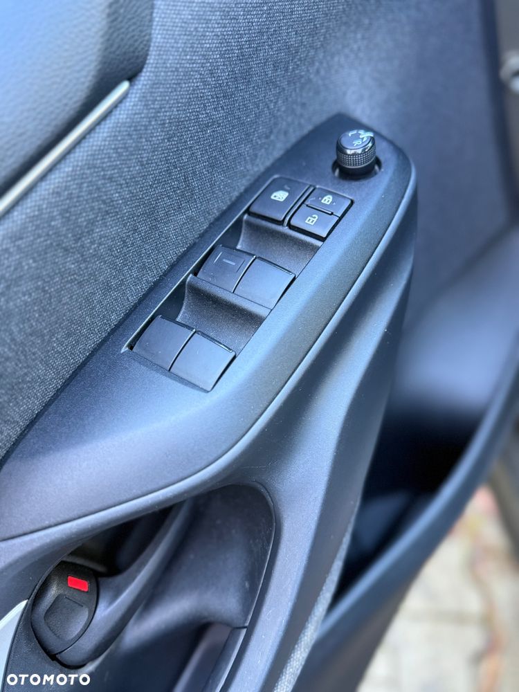 Toyota Yaris Hybrid 1.5 Comfort - 14