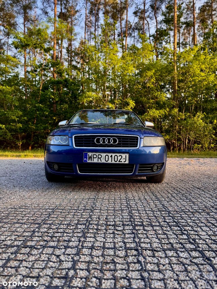 Audi A4 Cabrio 2.4 - 1