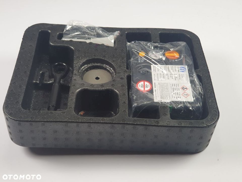 COMPAS Zestaw Do Zmiany Koła JEEP CONPASS od 2018 roku - 2