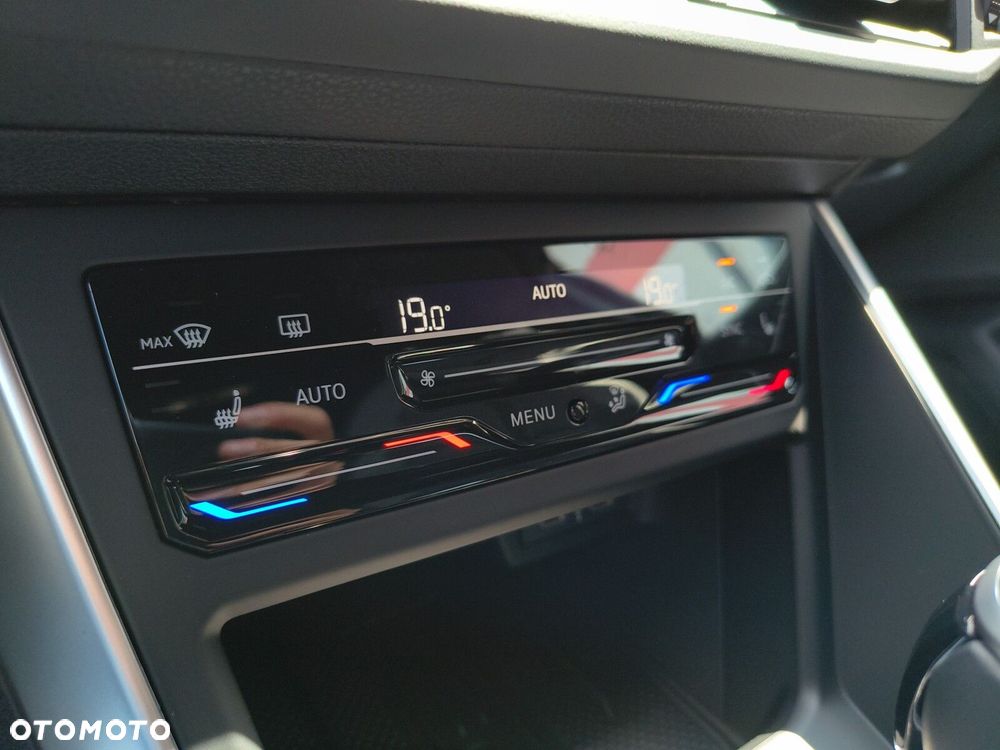 Volkswagen Polo 1.0 TSI Edition 50 DSG - 32