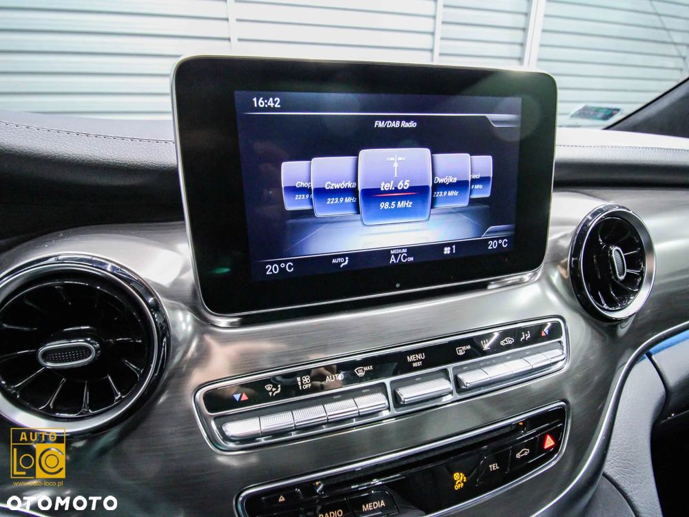 Mercedes-Benz Klasa V 300 d lang 4Matic 9G-TRONIC Exclusive Edition - 26