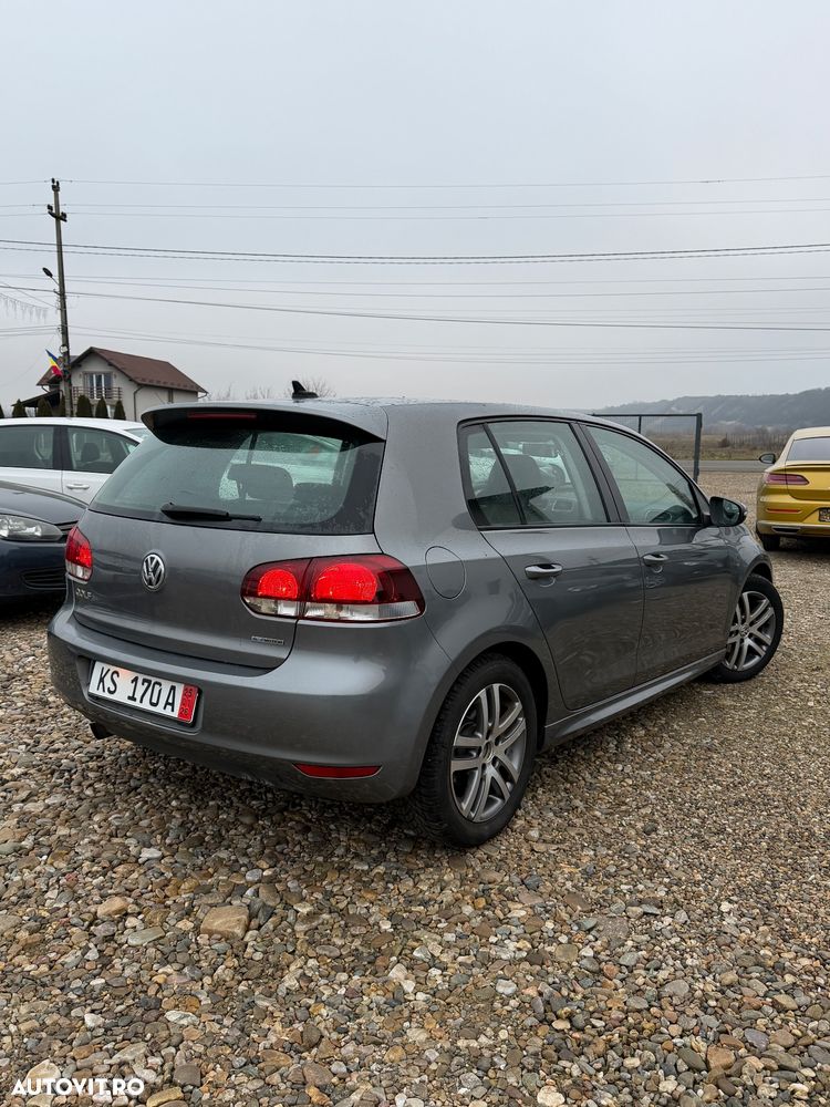 Volkswagen Golf 1.6 TDI DPF BlueMotion - 5