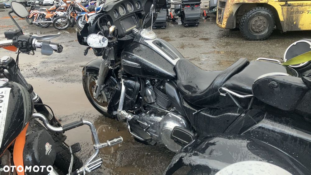 Harley-Davidson FLH Electra Glide - 5