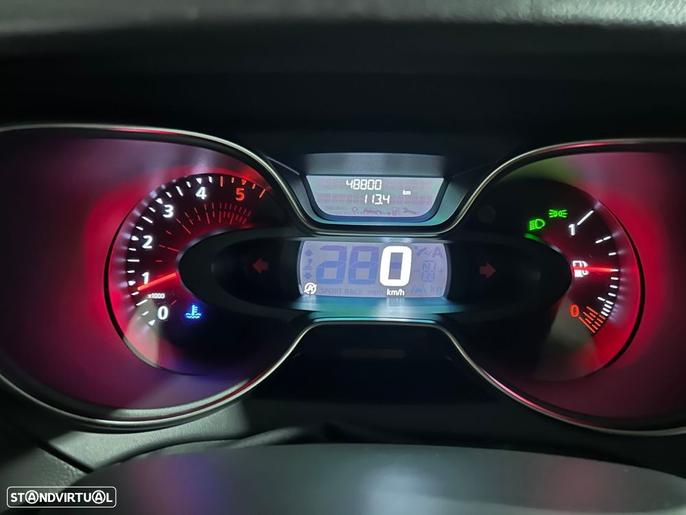 Renault Captur 1.5 dCi Exclusive - 22