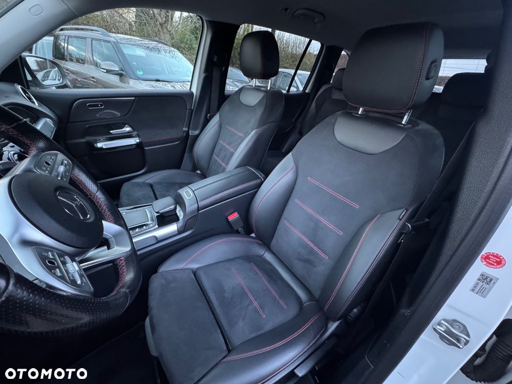 Mercedes-Benz GLB 200 d 8G-DCT AMG Line - 24