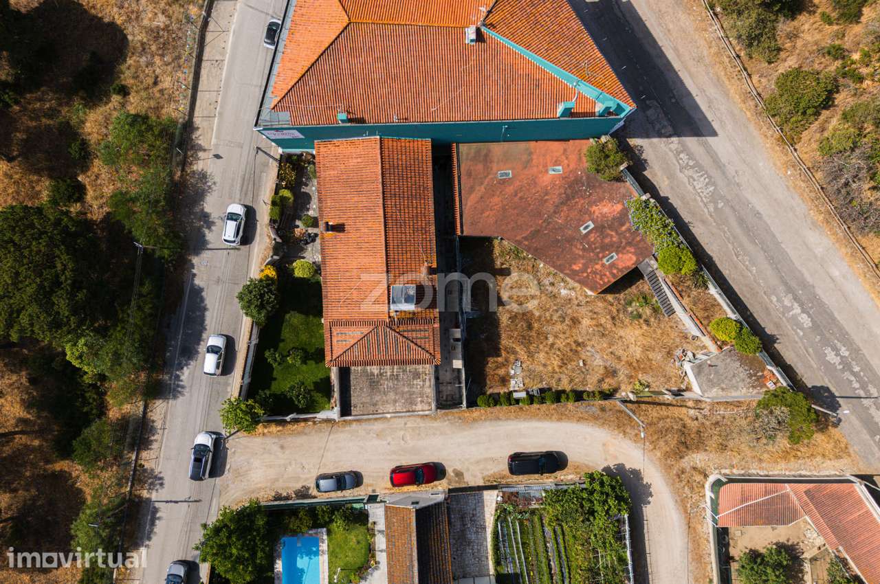 Moradia única T6+Terreno - Fonte da Telha - Grande imagem: 4/25