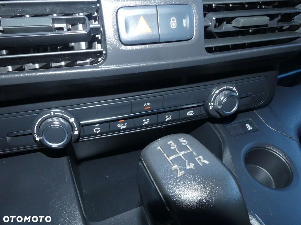 Opel Combo - 20
