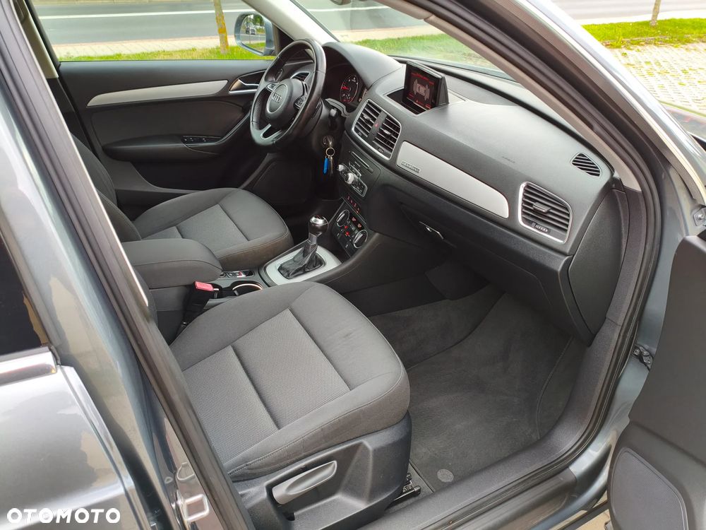 Audi Q3 2.0 TDI Quattro Design S tronic - 23