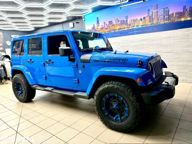 Jeep Wrangler Unlimited 3.8 Sahara - 6