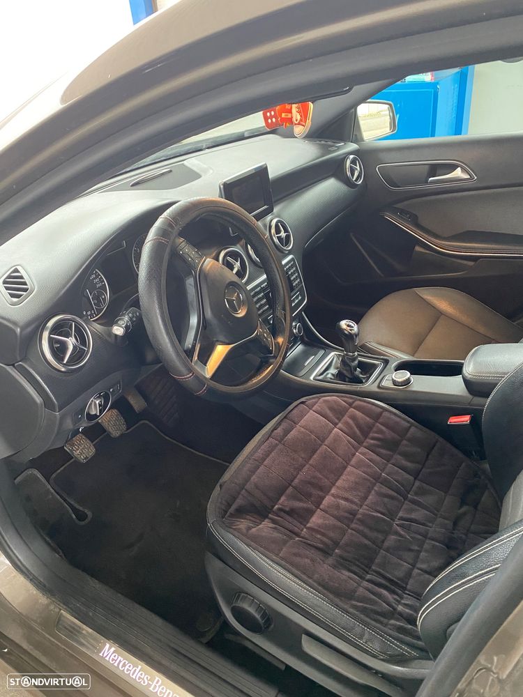 Mercedes-Benz A 180 CDI (BlueEFFICIENCY) Urban - 6