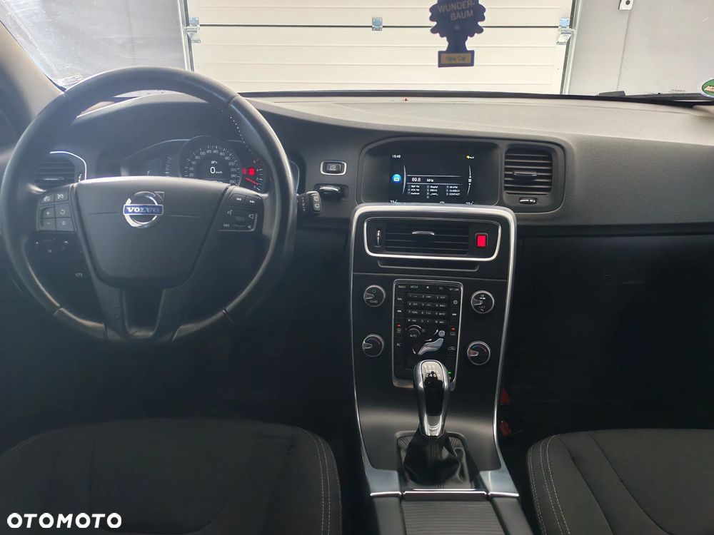 Volvo V60 D2 Drive-E Kinetic - 17