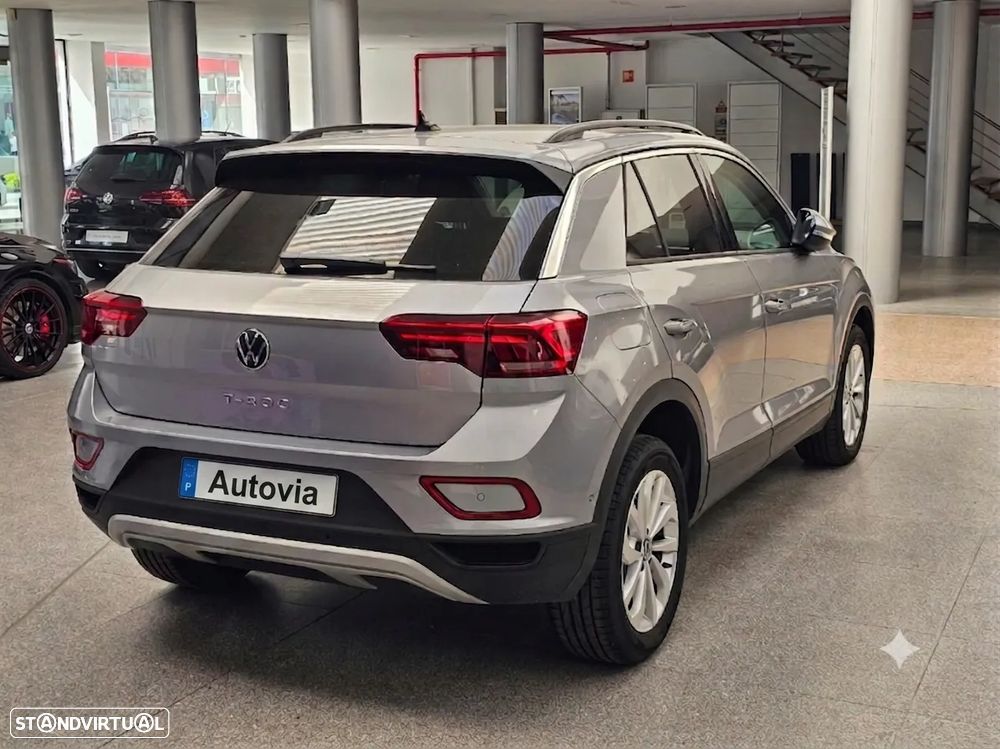 VW T-Roc 1.0 TSI Urban - 3