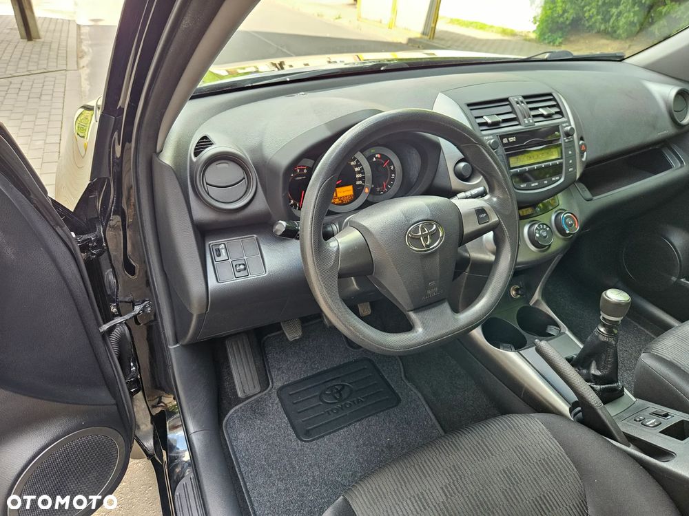 Toyota RAV4 2.0 VVT-i Premium - 7
