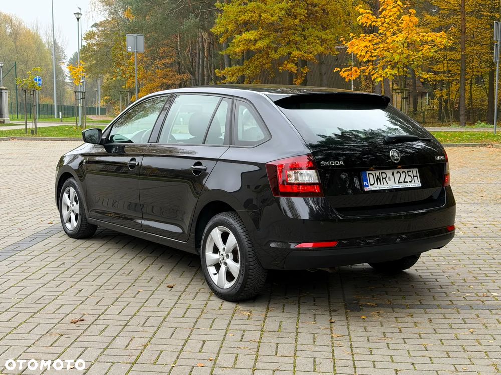 Skoda RAPID 1.4 TSI Edition DSG - 7