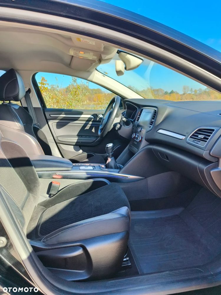 Renault Megane 1.3 TCe FAP Intens - 25