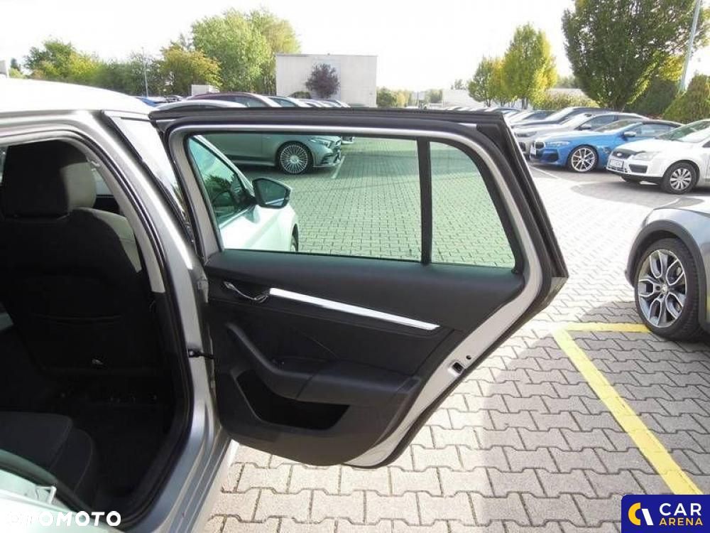 Skoda Octavia - 24