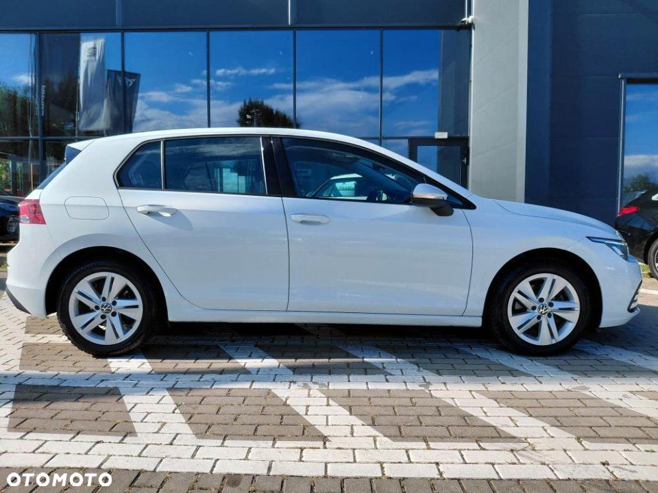 Volkswagen Golf - 5