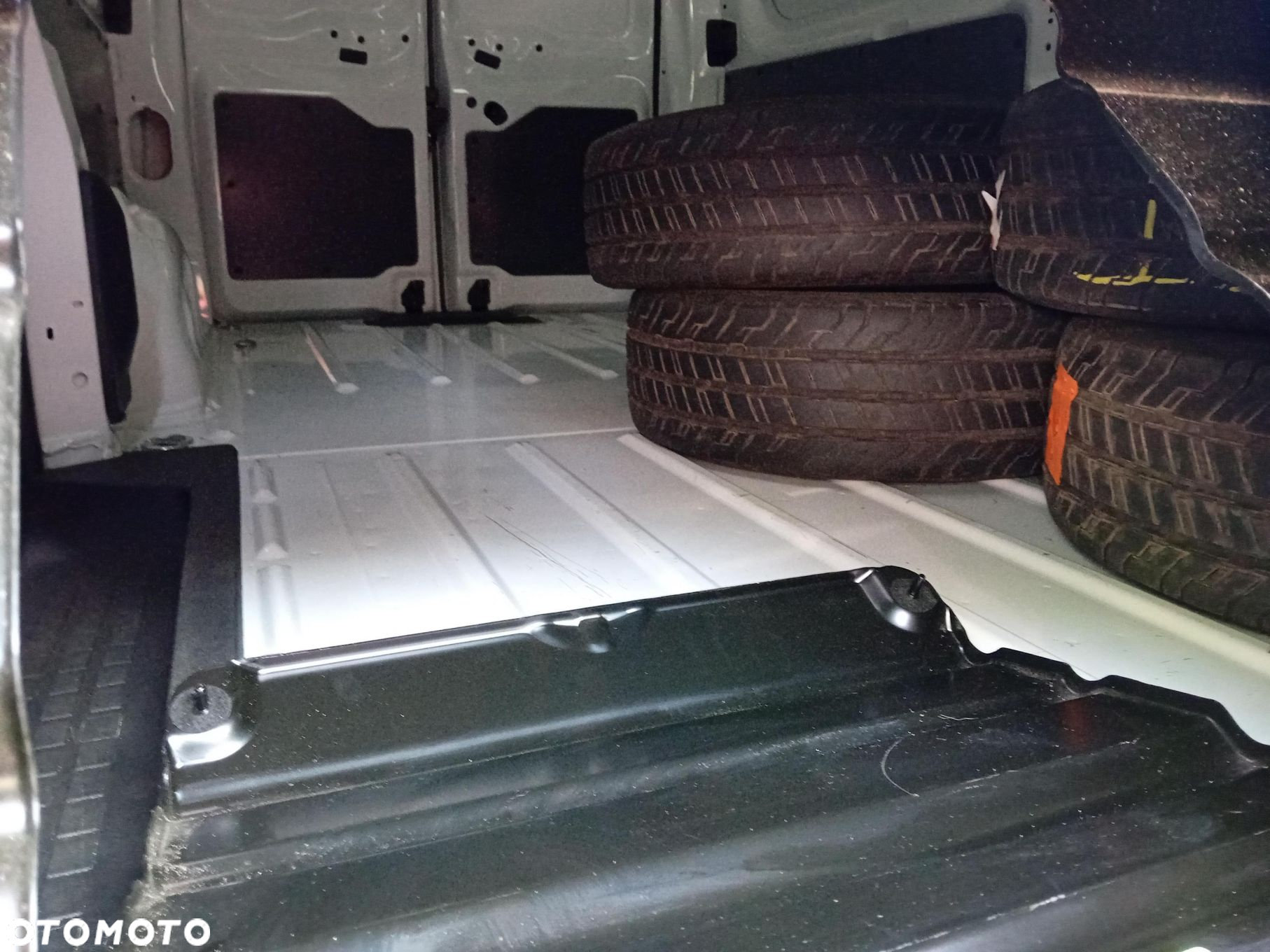 Toyota PROACE - 14