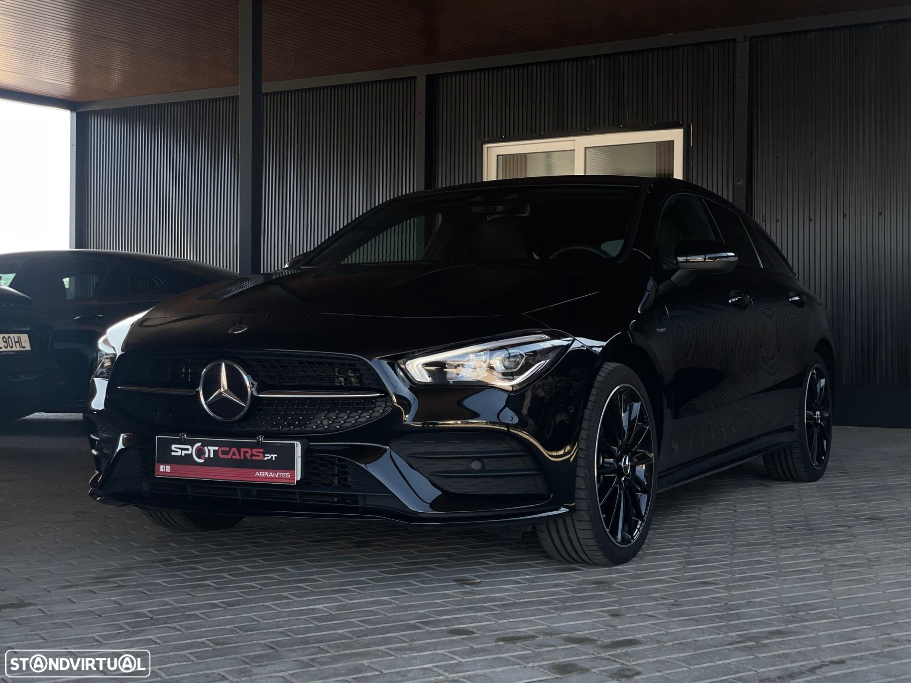 Mercedes-Benz CLA 250 e Shooting Brake AMG Line - 6