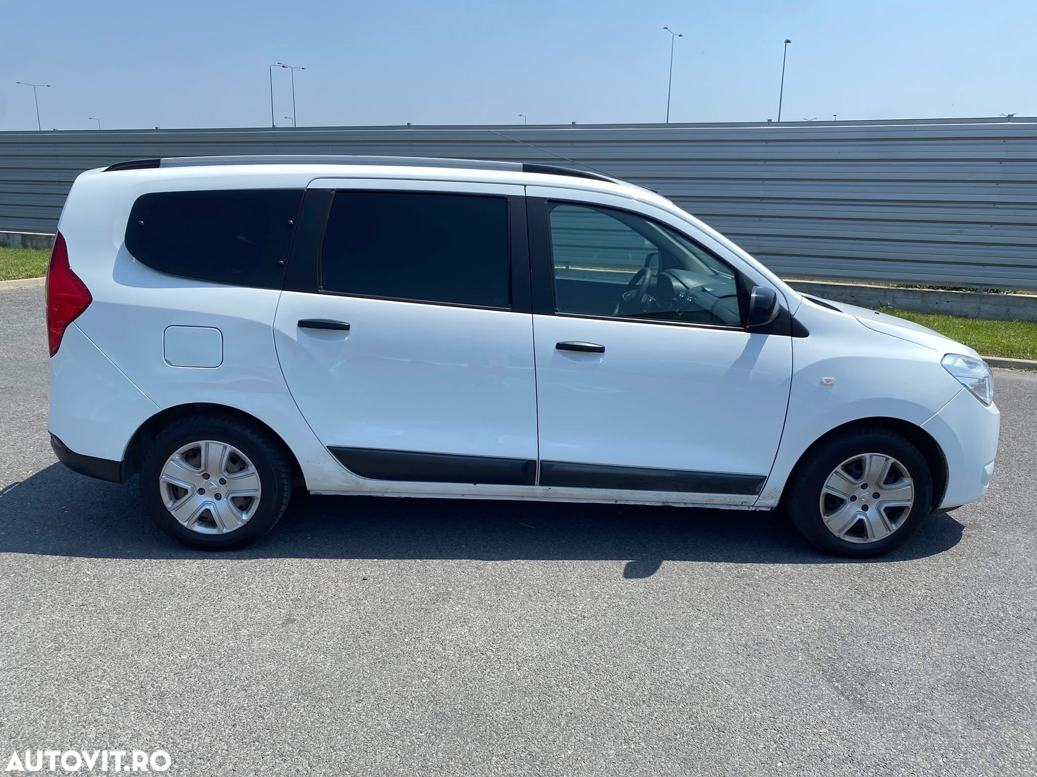 Dacia Lodgy 1.5 Blue dCi Ambiance - 35