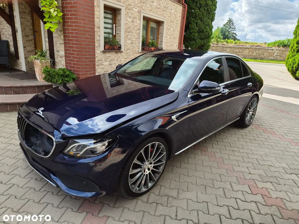Mercedes-Benz Klasa E - 2