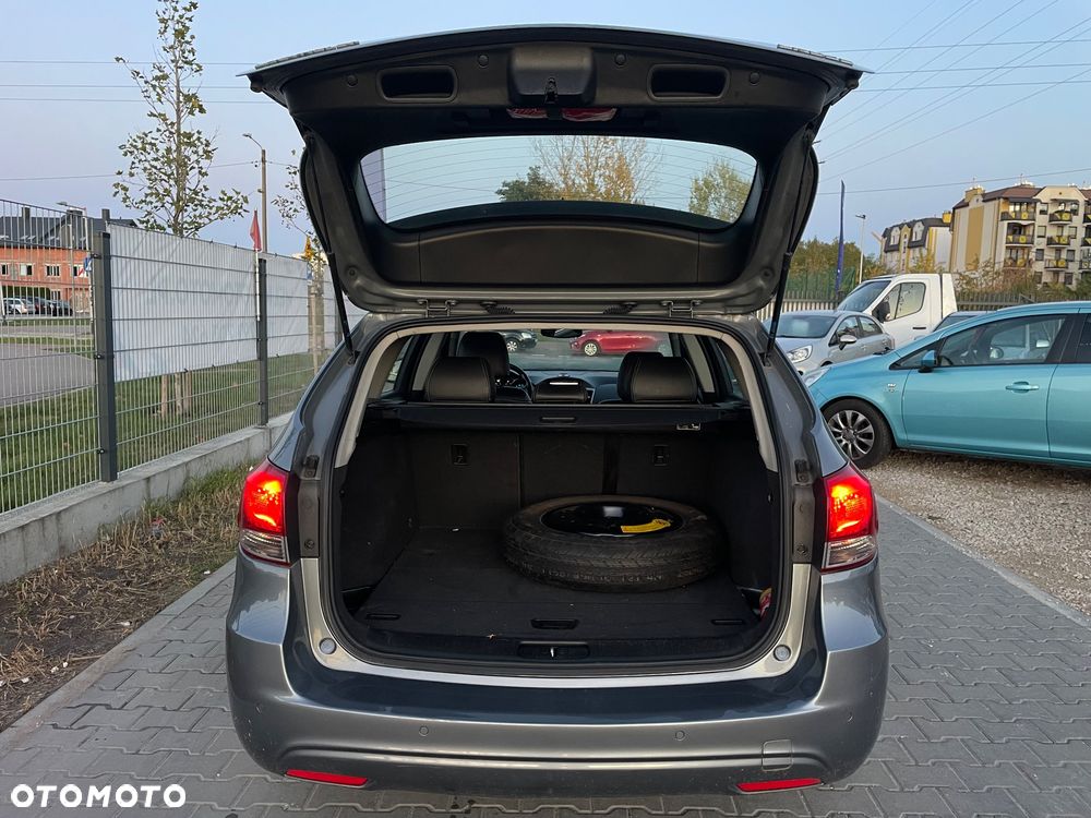 Chevrolet Cruze - 28