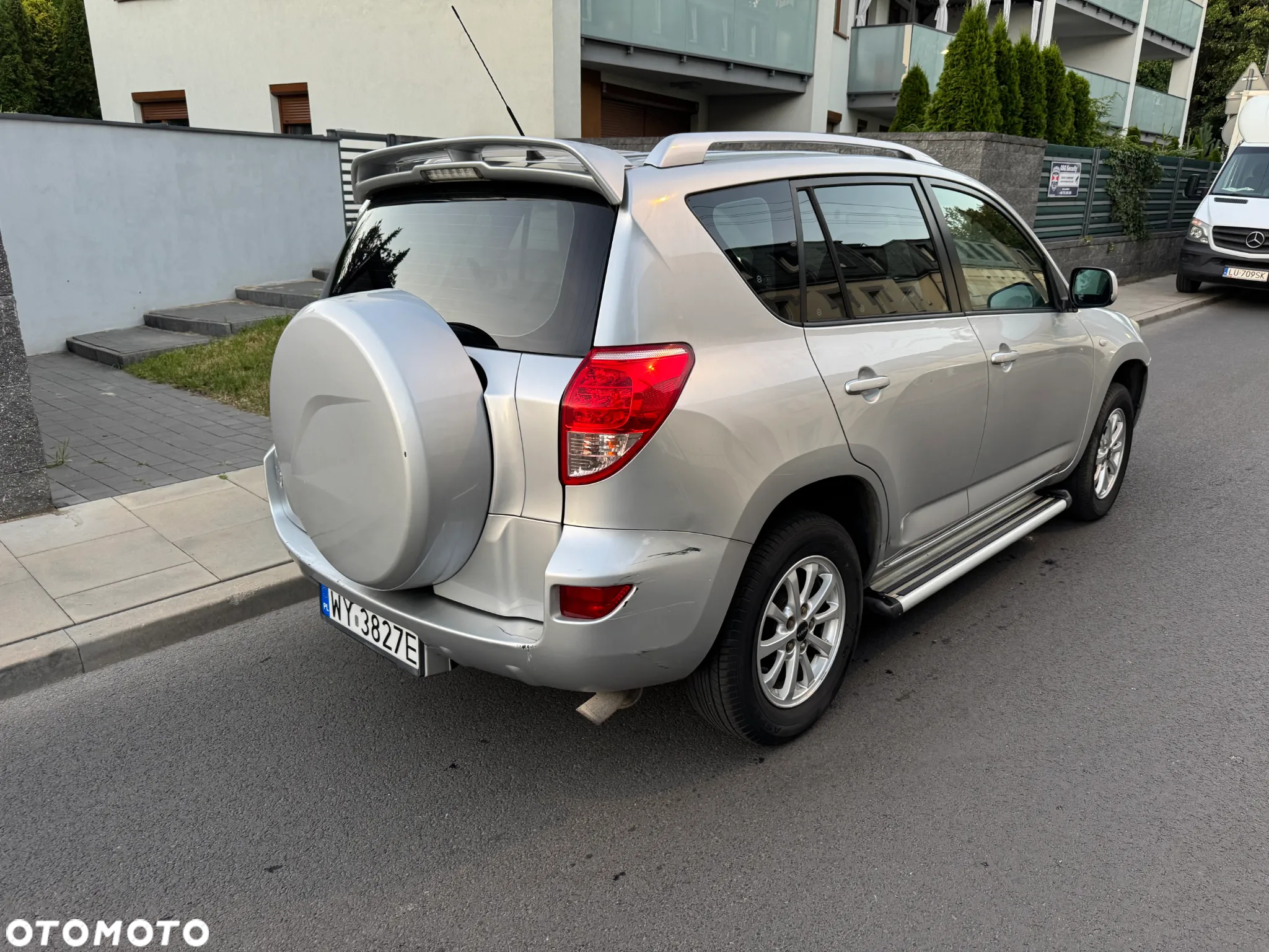 Toyota RAV4 2.0 VVT-i Sol - 13