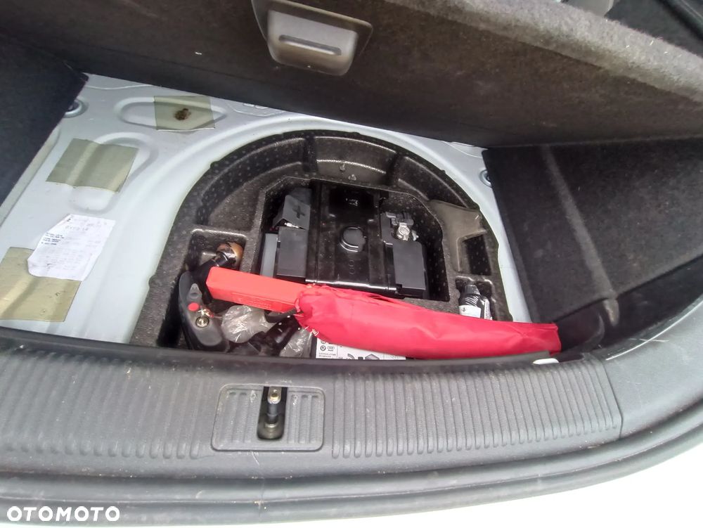 Audi A1 lift 2016 rok ful wersja 1.6 diesel 136 koni - 6