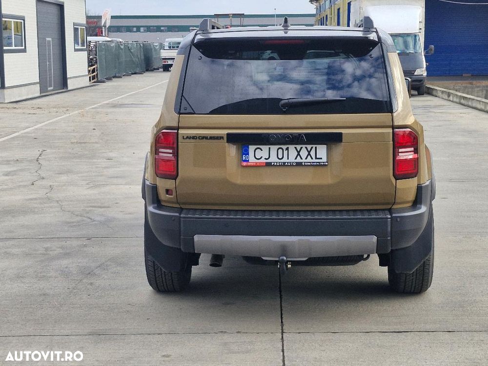 Toyota Land Cruiser 250 2.8l D-4D 204 CP A/T 7 locuri Luxury - 4