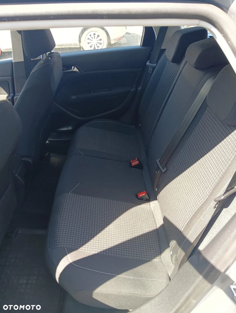 Peugeot 308 1.6 BlueHDi Business Line S&S - 19