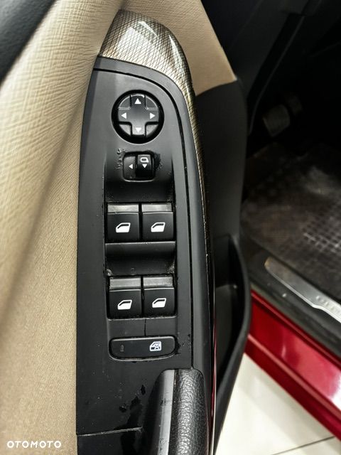 Citroën C4 Picasso 1.6 THP Intensive S&S EAT6 - 28