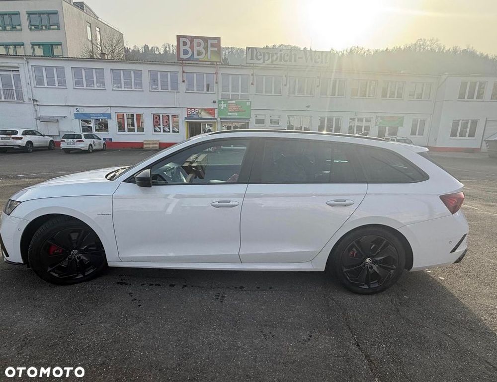 Skoda Octavia 2.0 TSI RS DSG - 9