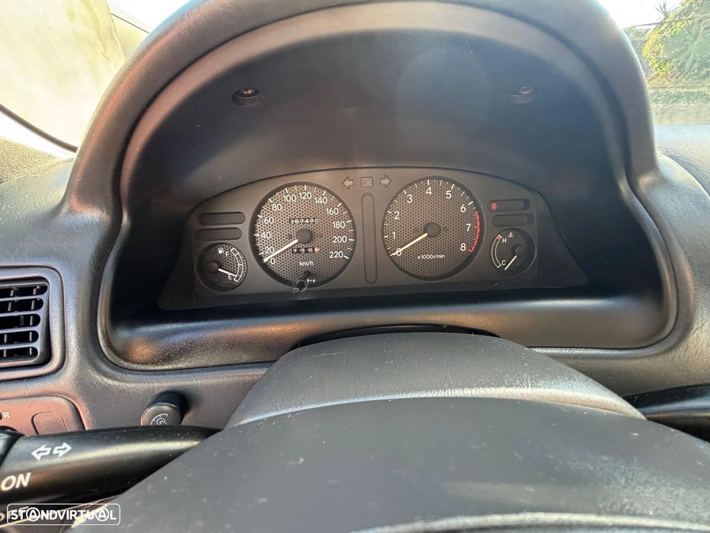 Toyota Corolla 1.4 VVT-i Sol - 15
