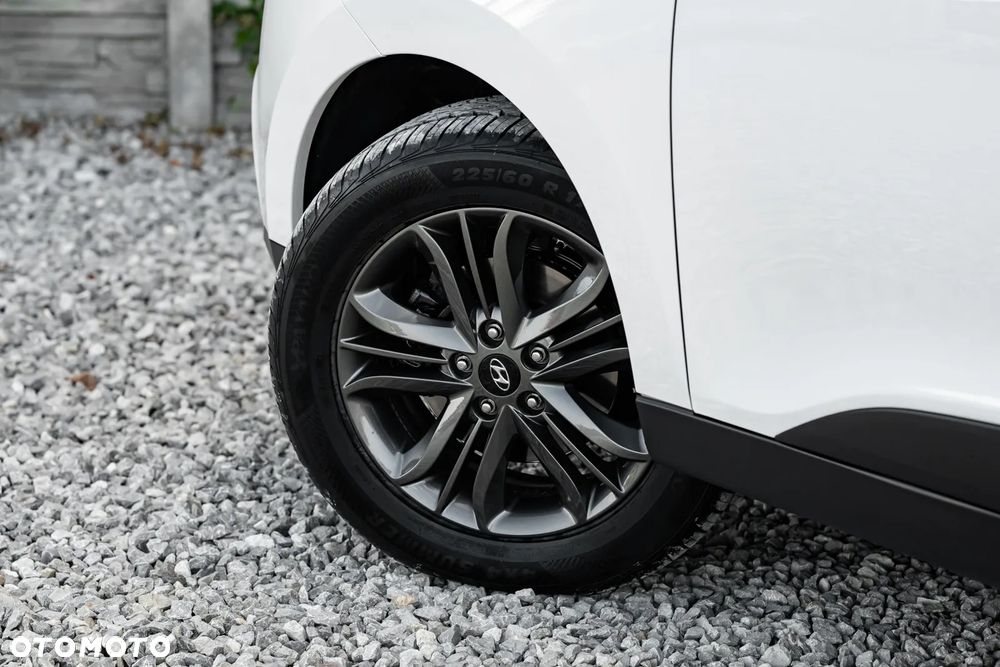 Hyundai ix35 2.0 4WD Trend - 12