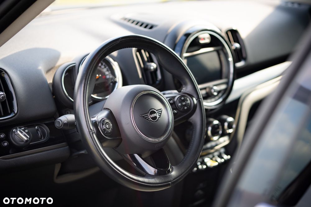 MINI Countryman Cooper SE ALL4 - 5