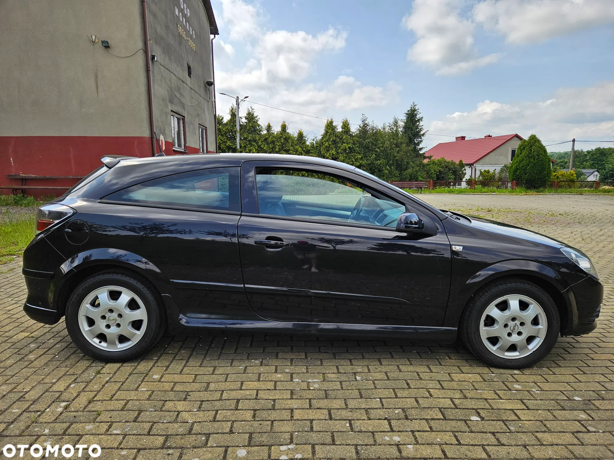 Opel Astra III GTC 1.7 CDTI 111 - 6