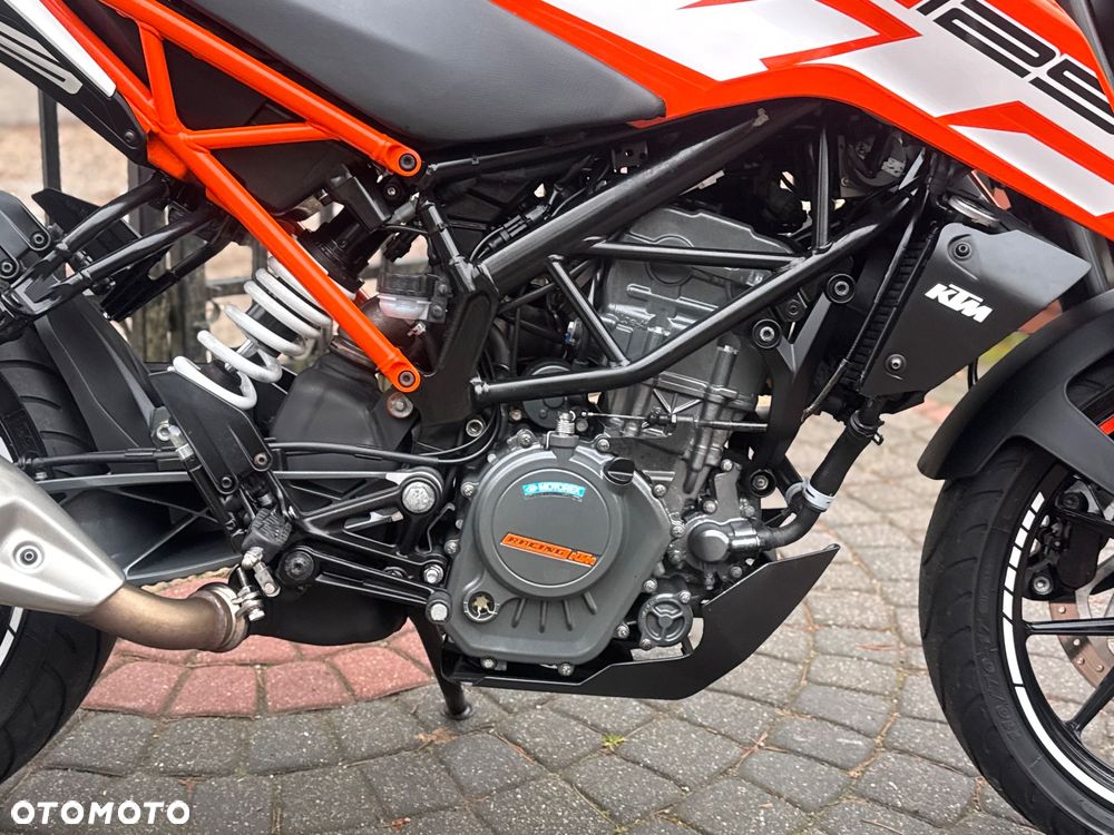 KTM Duke - 13