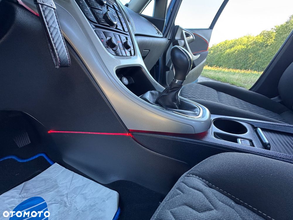 Opel Astra - 22
