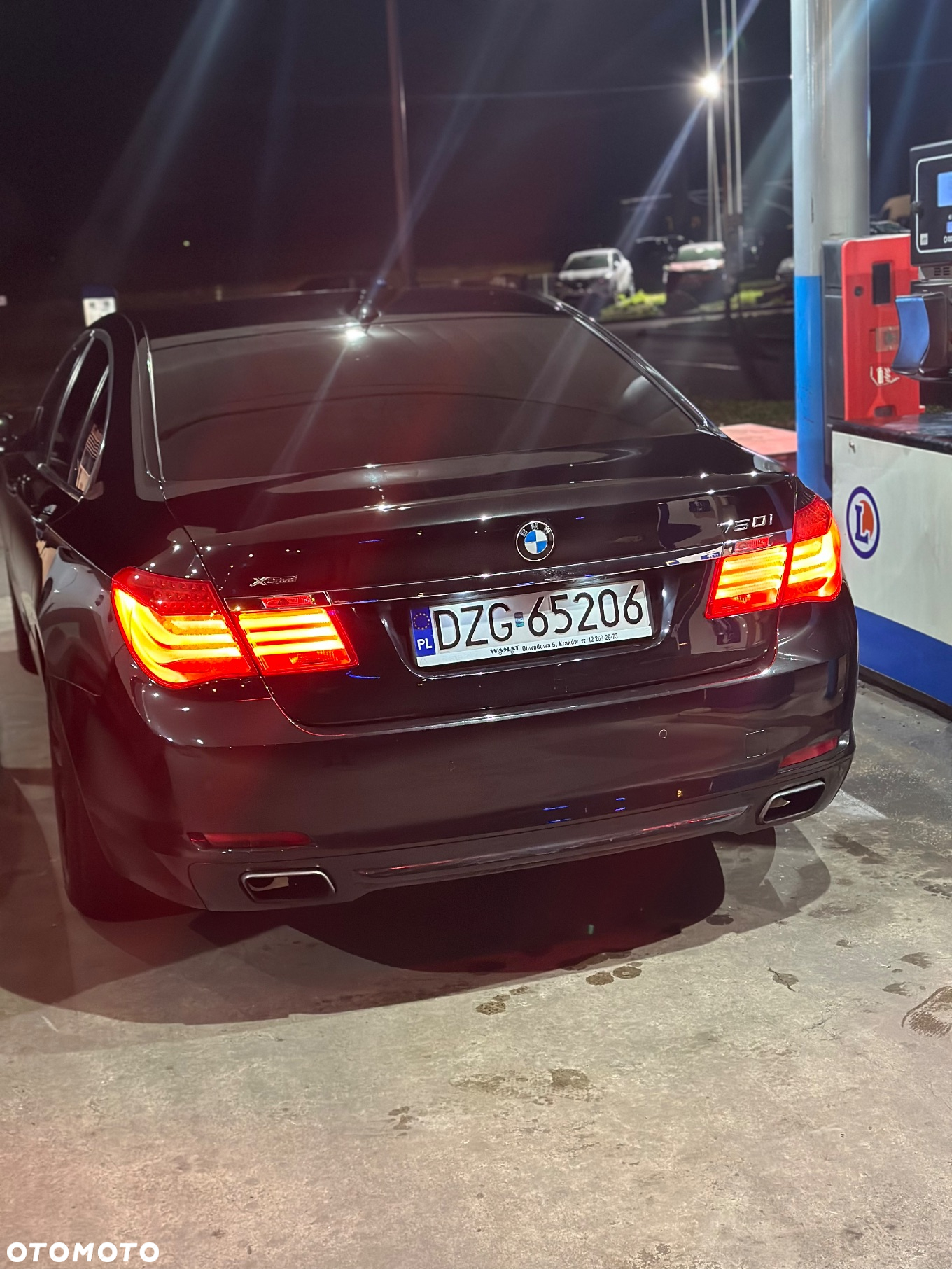 BMW Seria 7 750i xDrive - 3