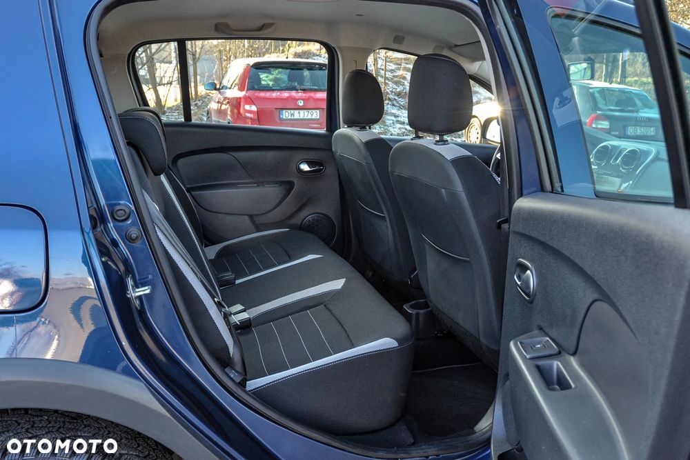 Dacia Sandero Stepway - 13