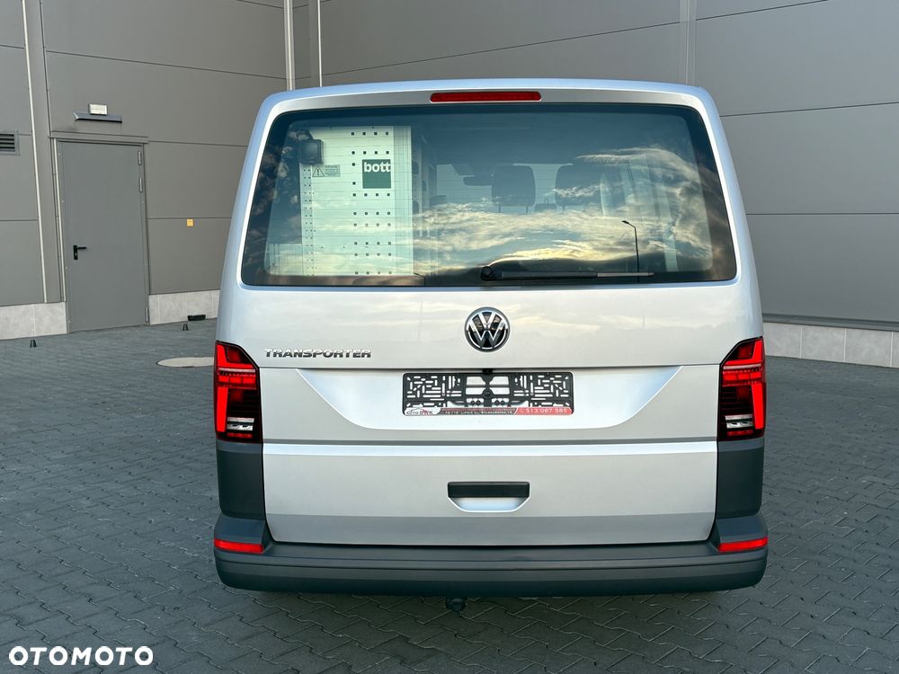 Volkswagen Transporter T6.1 - 12