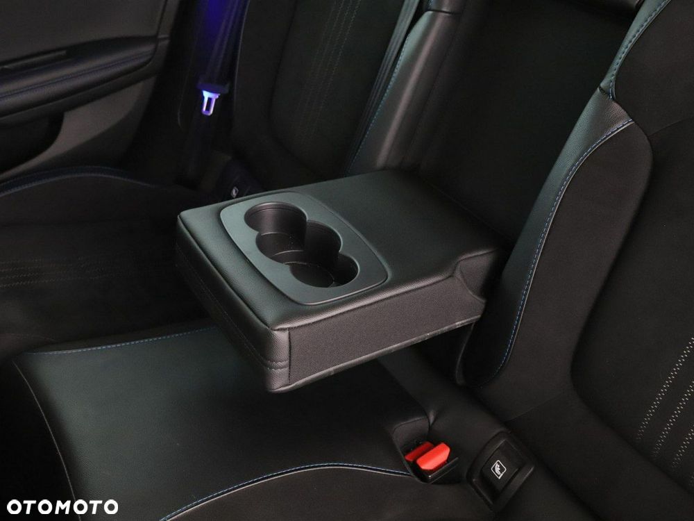 Renault Megane ENERGY TCe 205 EDC GT - 41