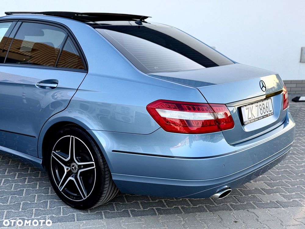 Mercedes-Benz Klasa E - 20