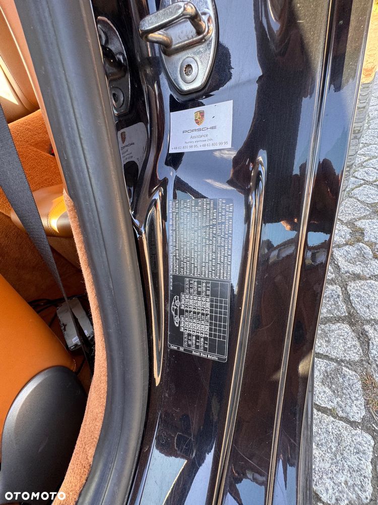Porsche 911 - 24